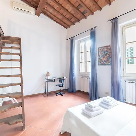 Apartment Casa Romana Florence